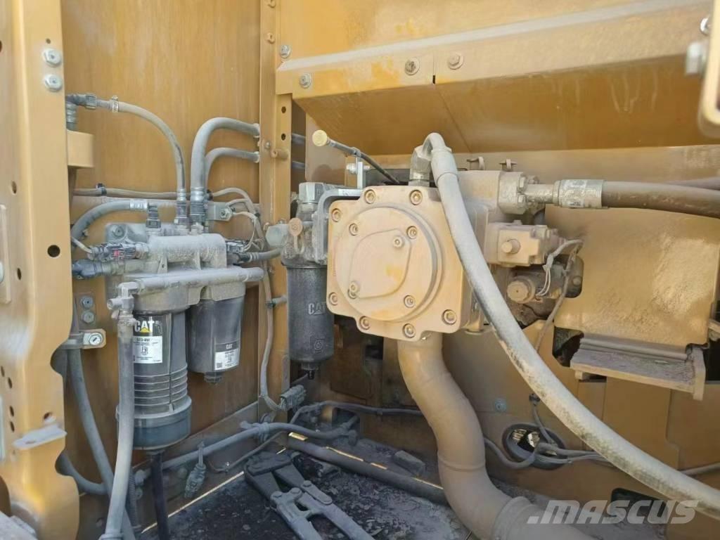 CAT 320 GC Escavatori cingolati