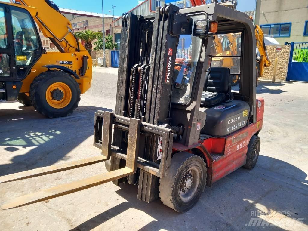 Manitou CD 25 P Carrelli elevatori diesel