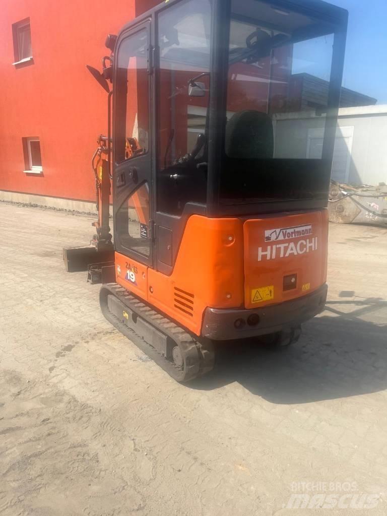 Hitachi ZX 19 Miniescavatori