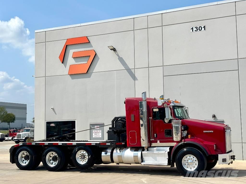 Kenworth T 800 Carroattrezzi