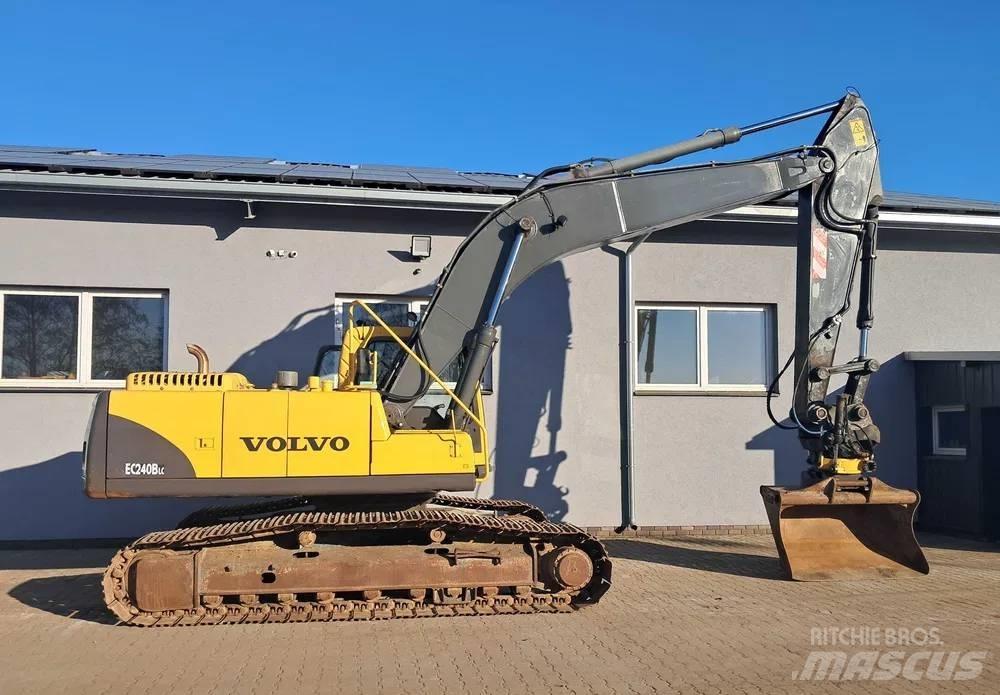 Volvo EC 240 B LC Escavatori cingolati