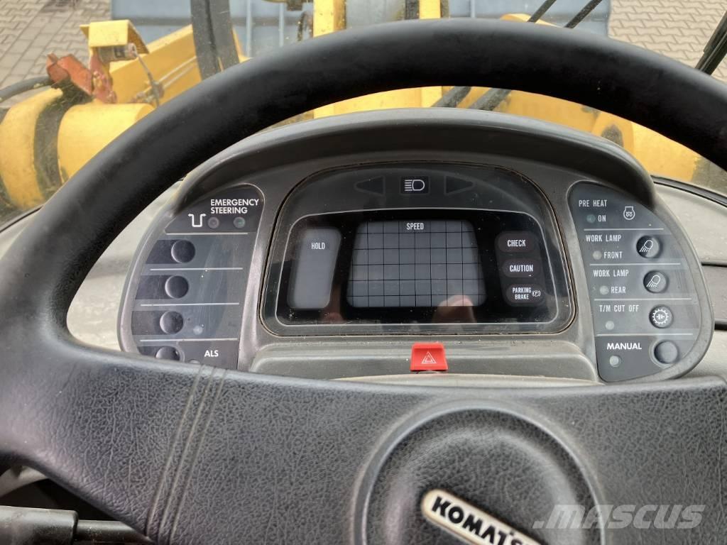 Komatsu WA 420 Pale gommate