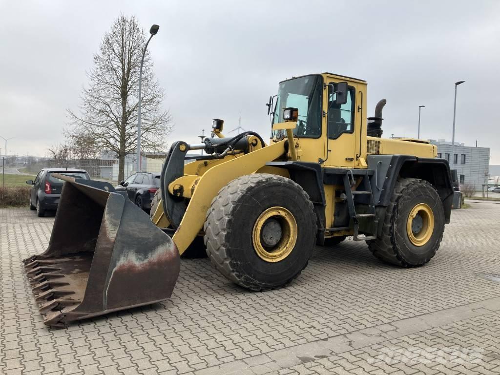 Komatsu WA 420 Pale gommate