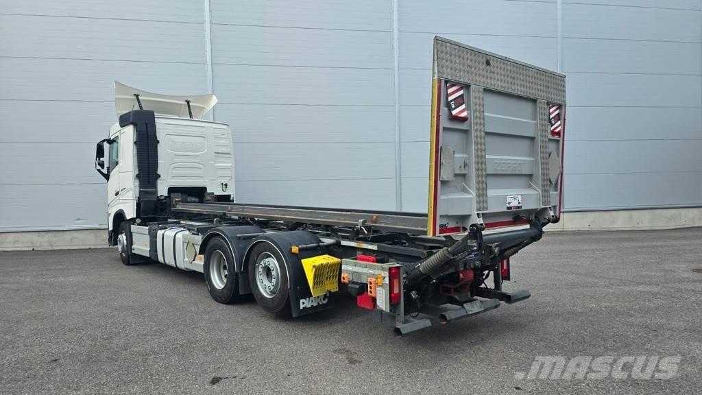 Volvo FH Motrici scarrabili