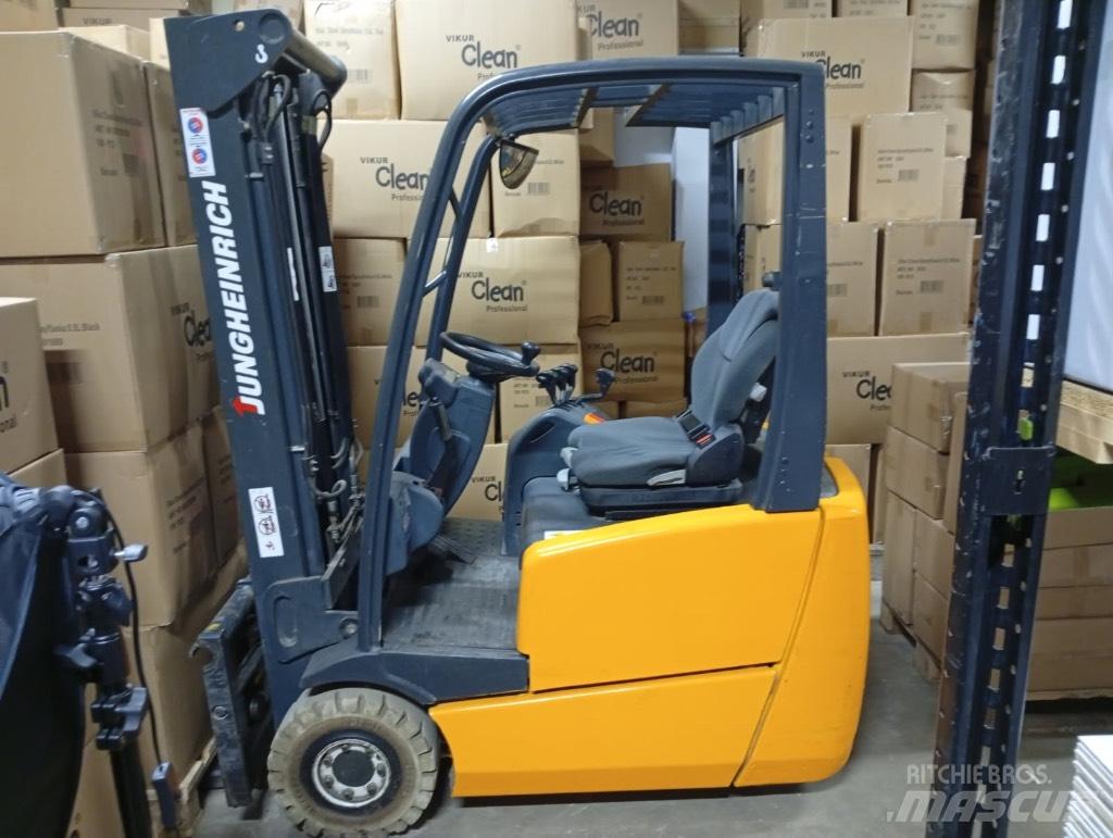 Jungheinrich EFG213 Carrelli elevatori elettrici
