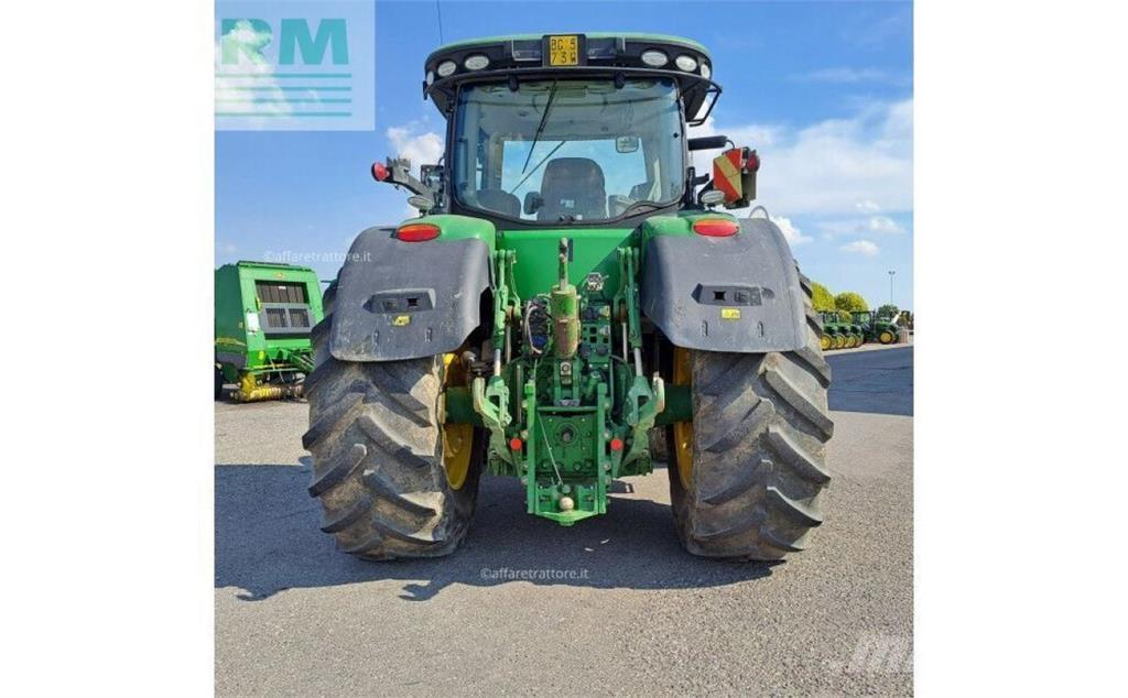 John Deere 7310 Trattori