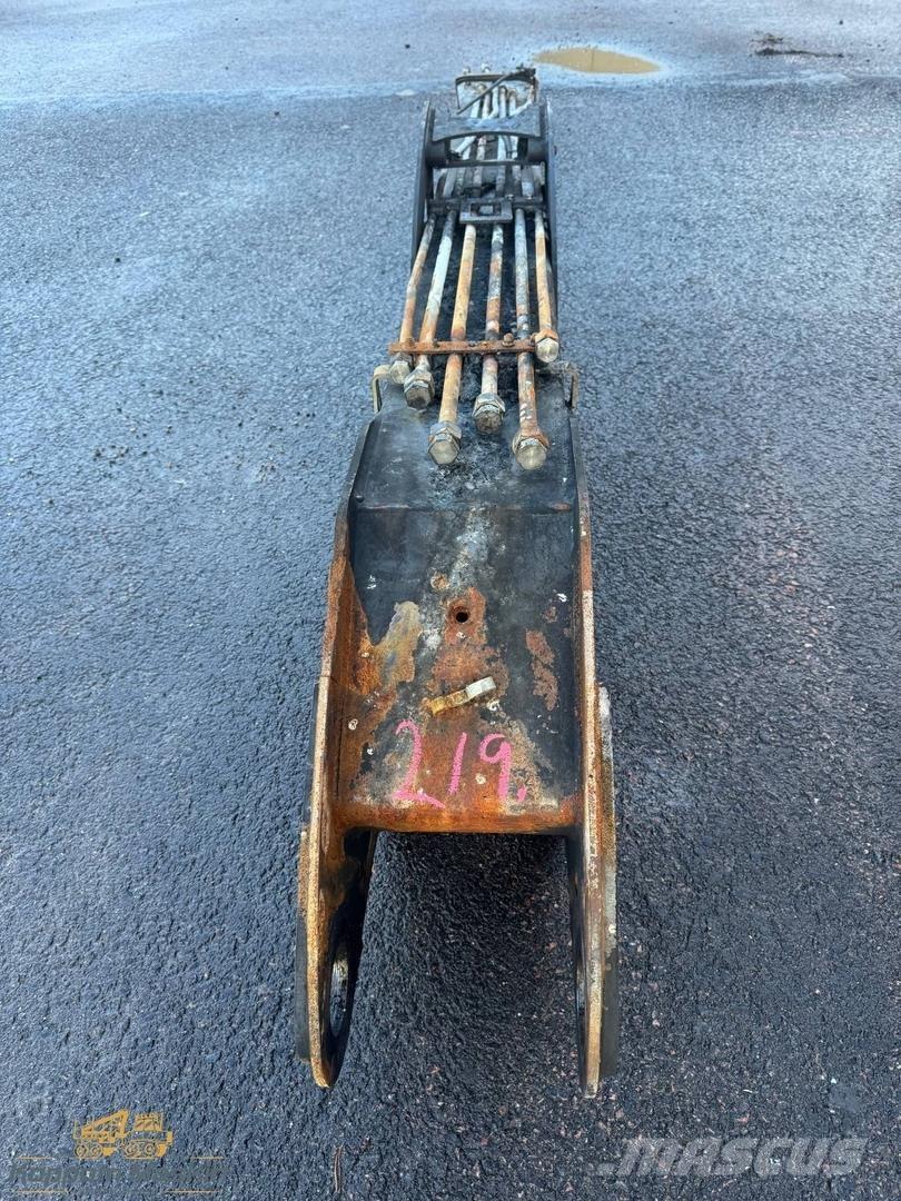 Komatsu 105F Gru per esbosco