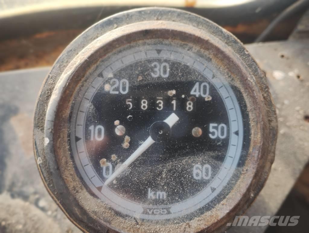 Volvo 4400 Pale gommate