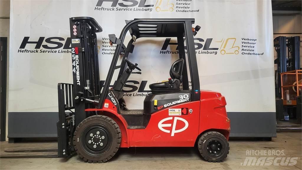  EFL303-S 2023 (demo) Carrelli elevatori elettrici