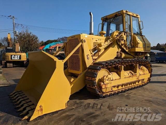Komatsu D 75 S-5 Pale cingolate