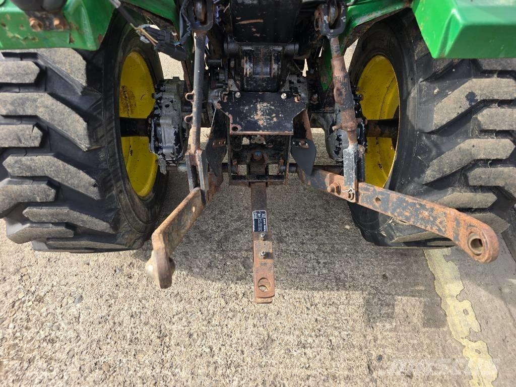 John Deere 2520 HST Trattori compatti