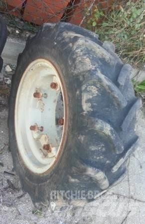  Pneu 280/70R18 Pneumatici, ruote e cerchioni