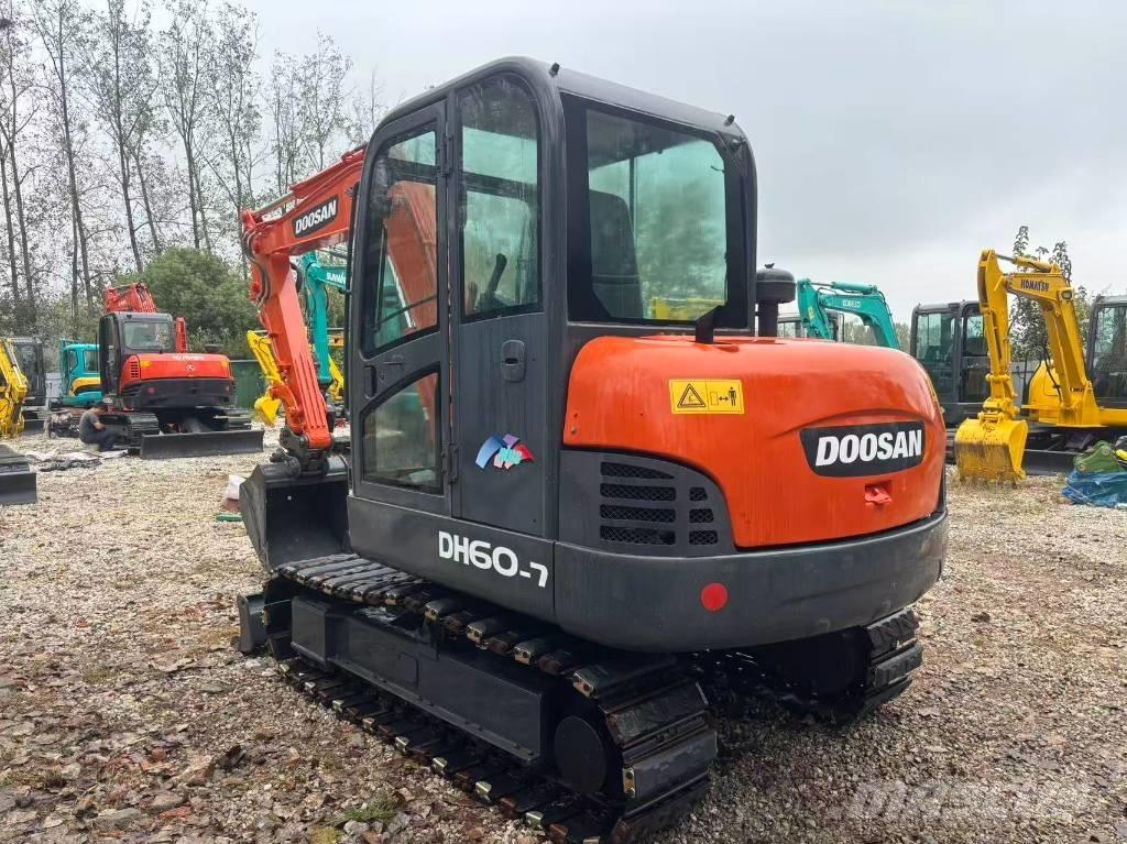 Doosan DH60-7 Miniescavatori