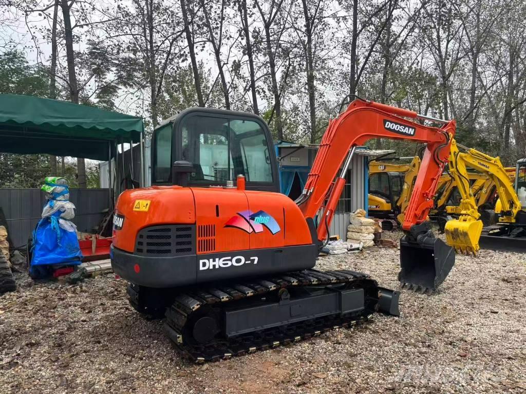 Doosan DH60-7 Miniescavatori