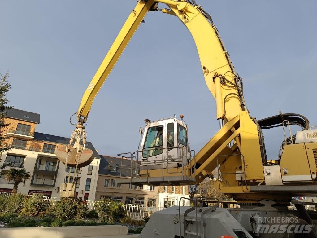 Liebherr A 954 B HD Movimentazione rifiuti