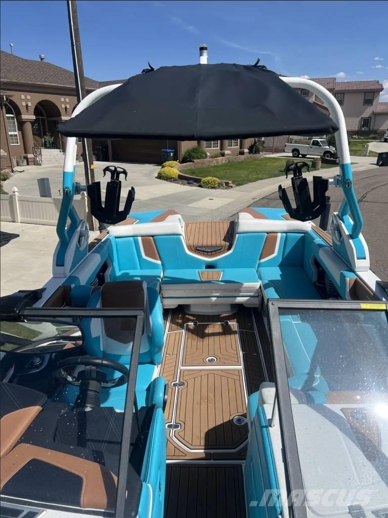  Nautique G23 Barche da lavoro, chiatte e pontoni