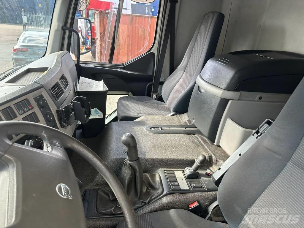 Volvo FE 300 Autocabinati