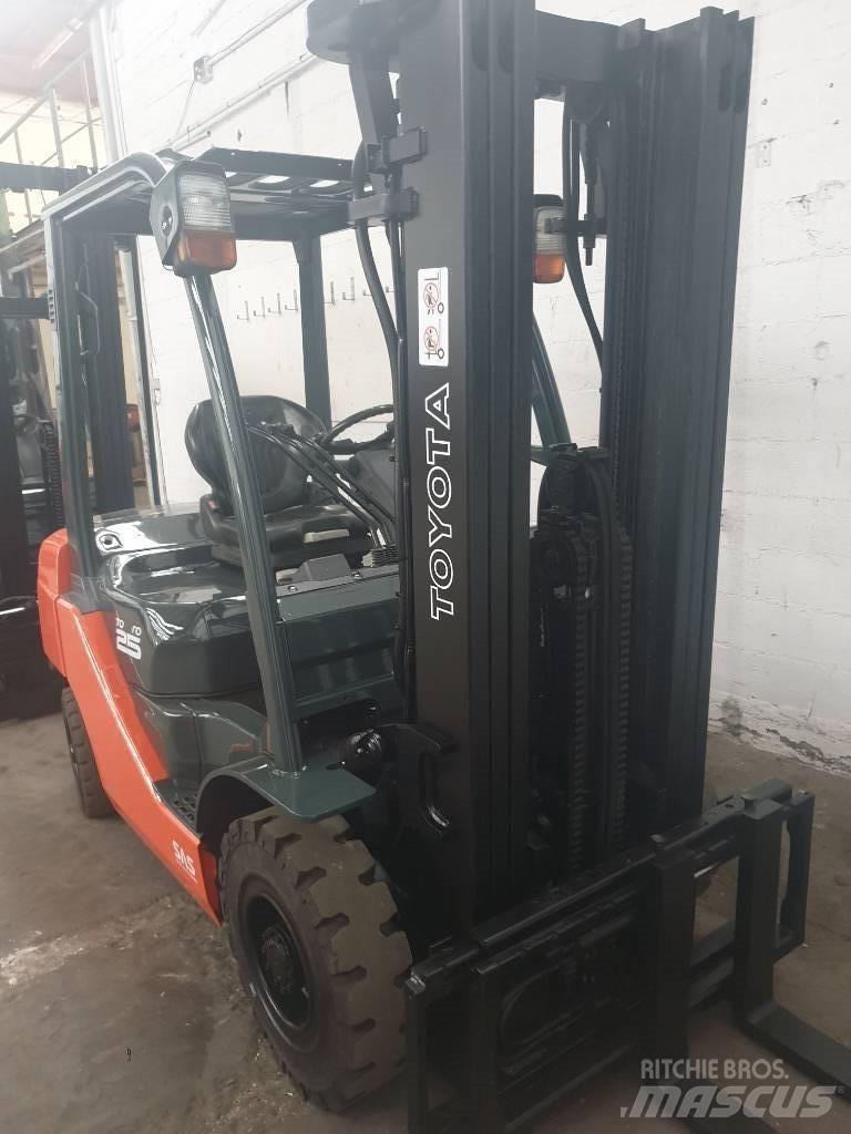 Toyota 52-8 FD 25 Carrelli elevatori diesel