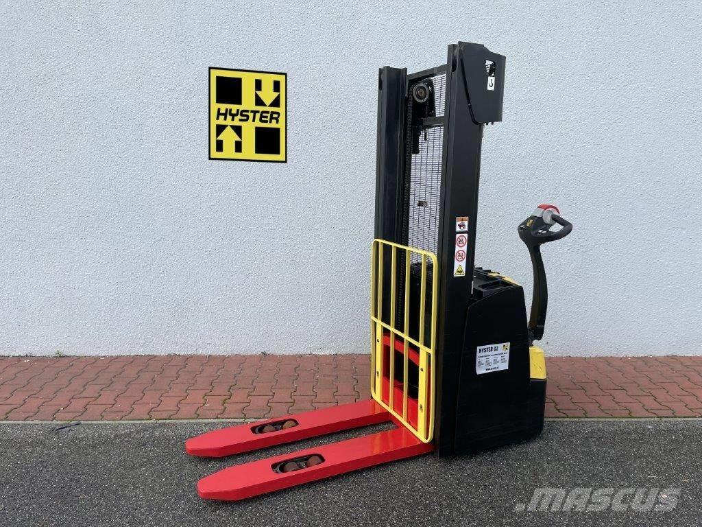 Hyster S 1.2 Transpallet uomo a terra