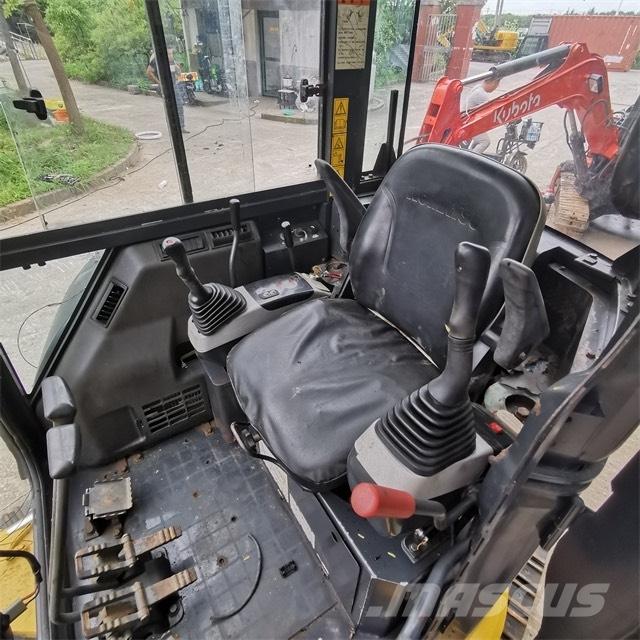 Komatsu PC 35 M-2 Miniescavatori