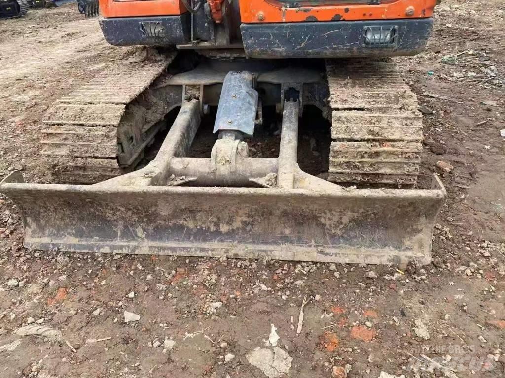 Doosan DX 75-9 Escavatori cingolati