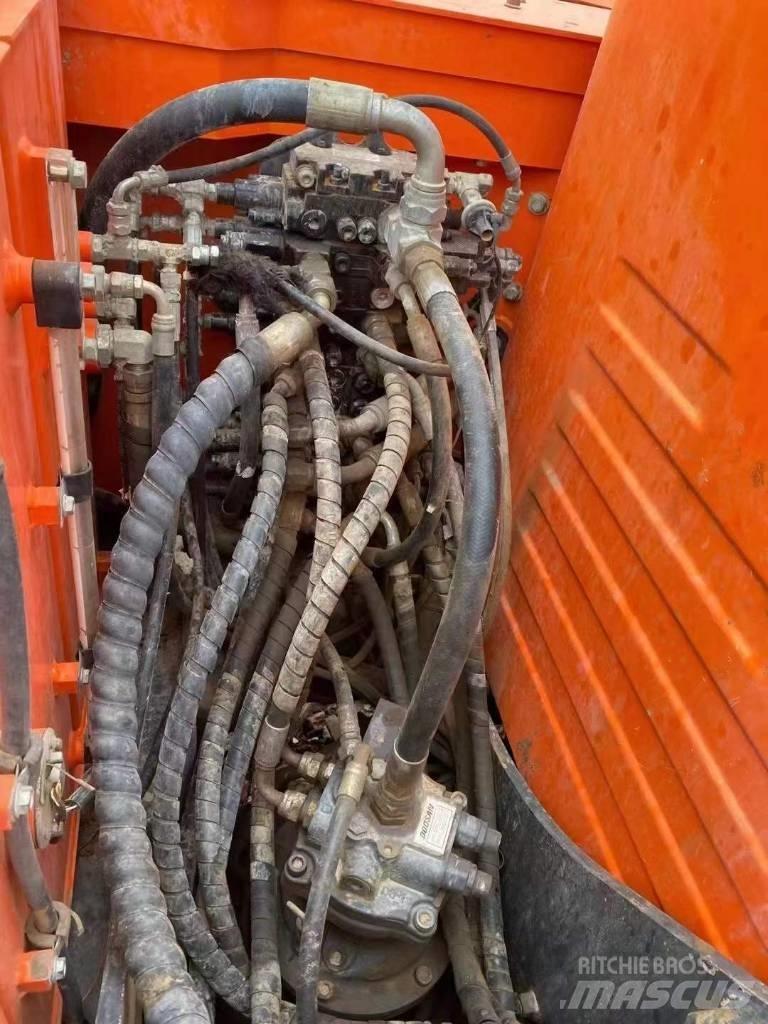 Doosan DX 75-9 Escavatori cingolati