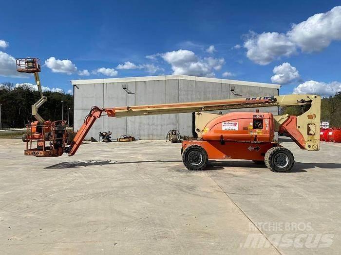 JLG 800AJ Piattaforme a braccio articolato