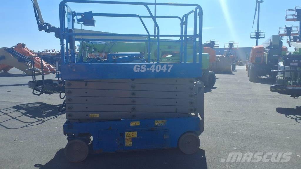 GENIE GS4047 Piattaforme a pantografo