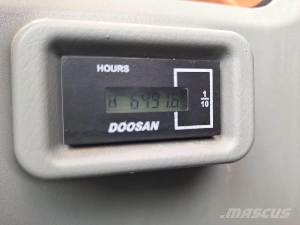 Doosan DX140LCR-5 Escavatori cingolati