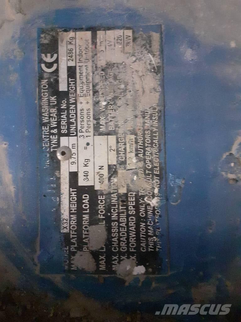 UpRight X 32 Piattaforme a pantografo