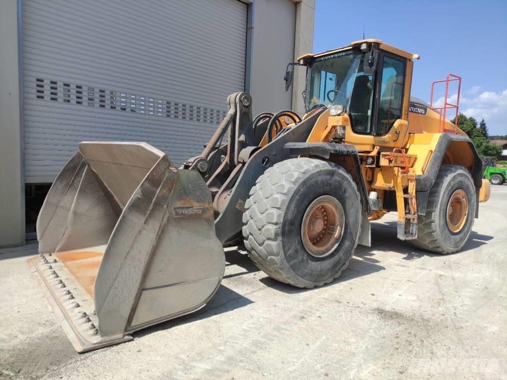 Volvo L 150 H Pale gommate