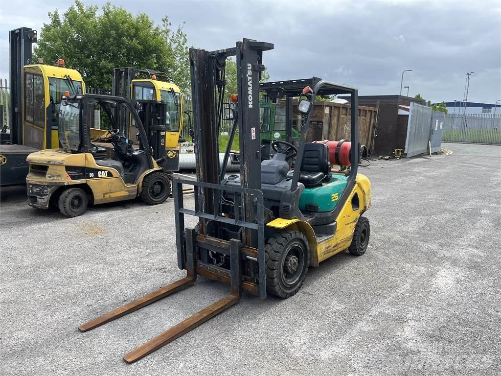 Komatsu FG25HT-16R Carrelli elevatori GPL