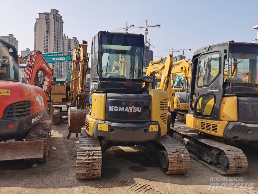 Komatsu PC50 Escavatori cingolati