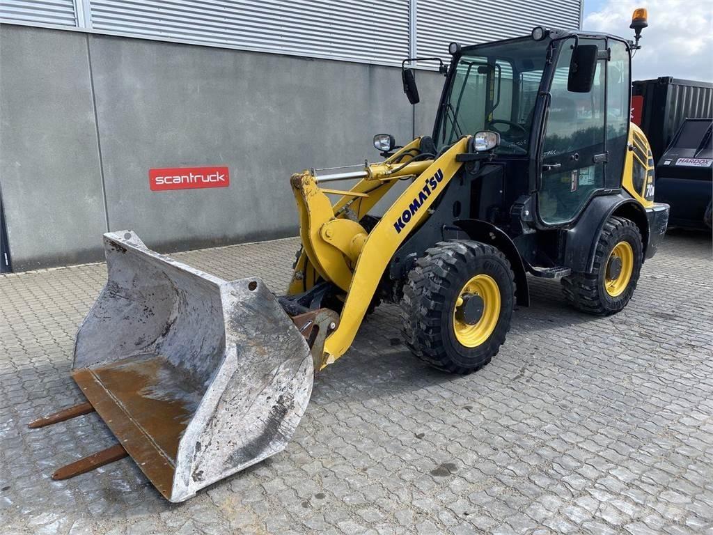 Komatsu WA70M-8EO Pale multiuso