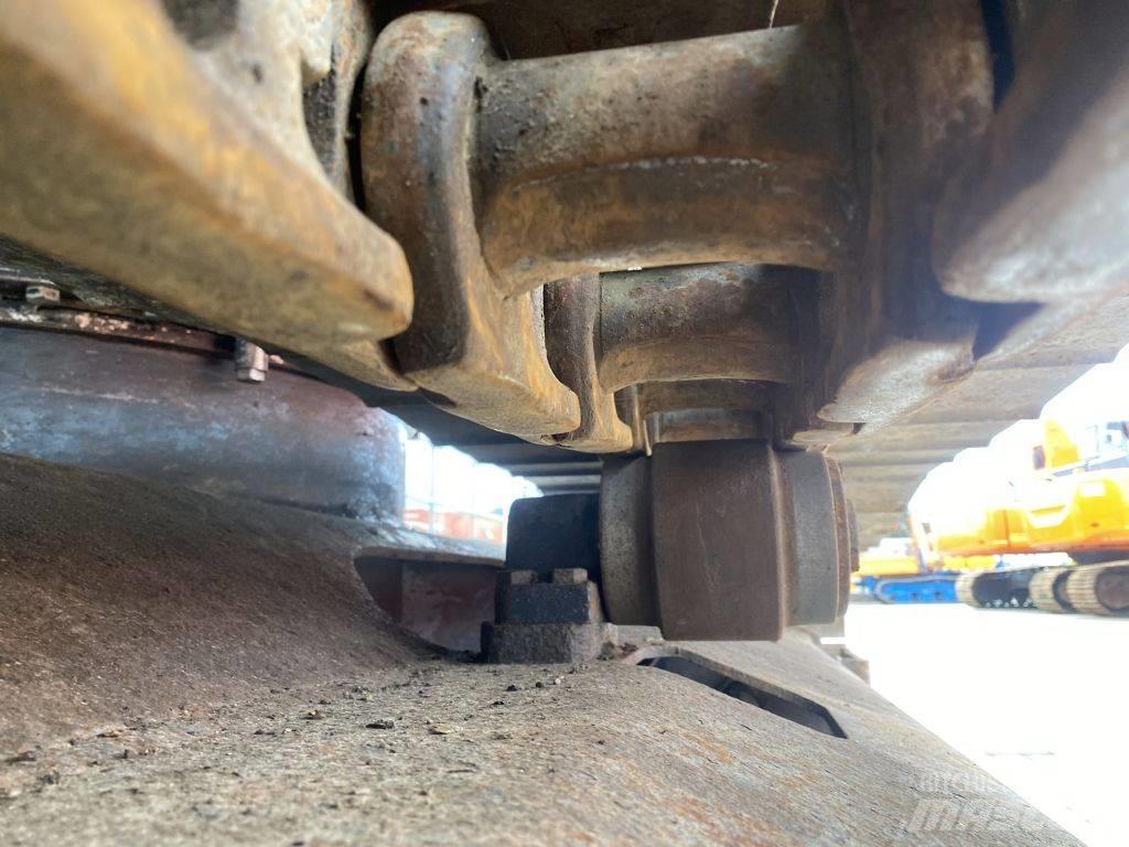 Hitachi EX 150 LC 5 Escavatori cingolati