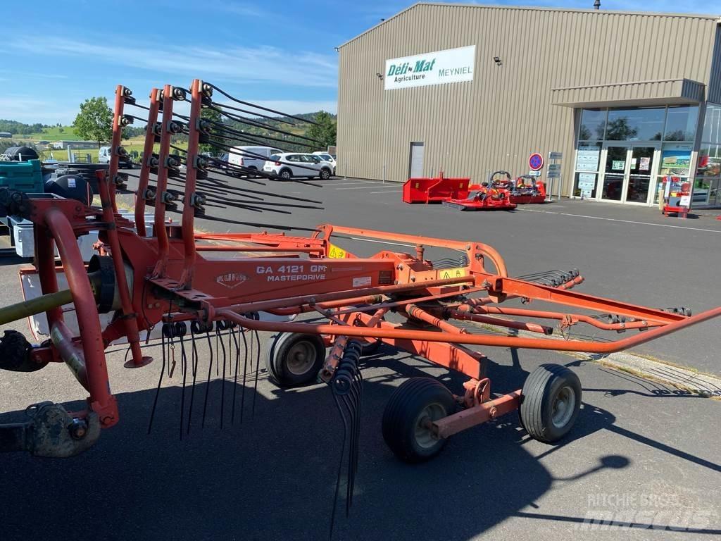 Kuhn GA 4121 GM Falciandanatrici