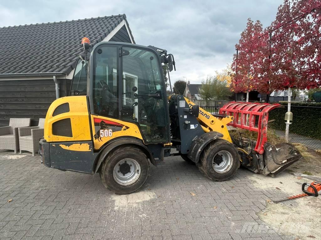 Mustang AL 506 Cab Pale multiuso