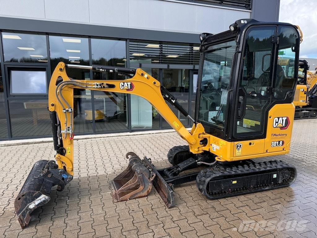 CAT 301.8 Miniescavatori