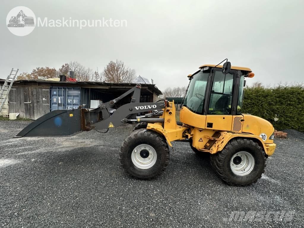Volvo L 35 B Pale gommate