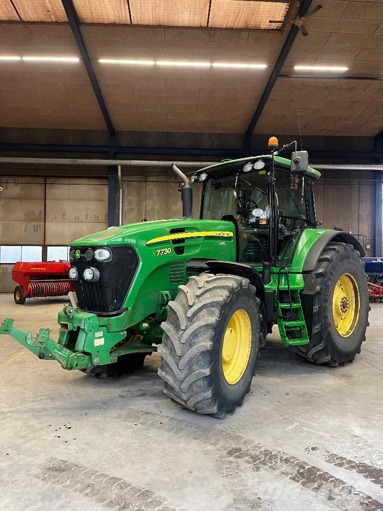 John Deere 7730 AQ Trattori