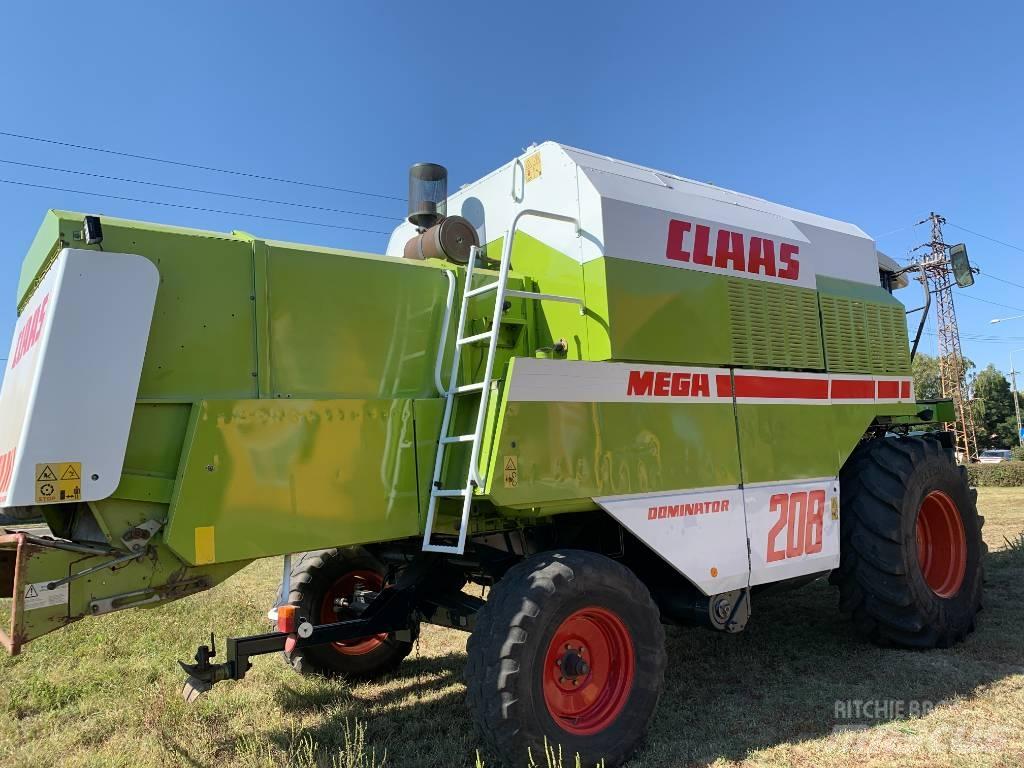 Claas mega II 208 Mietitrebbiatrici