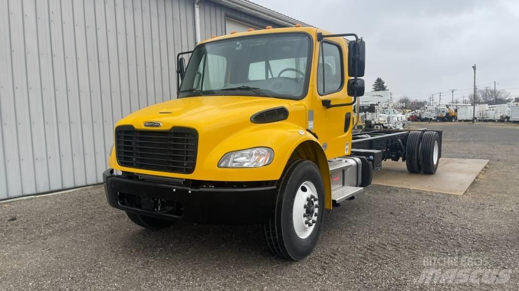 Freightliner M2 Autocabinati