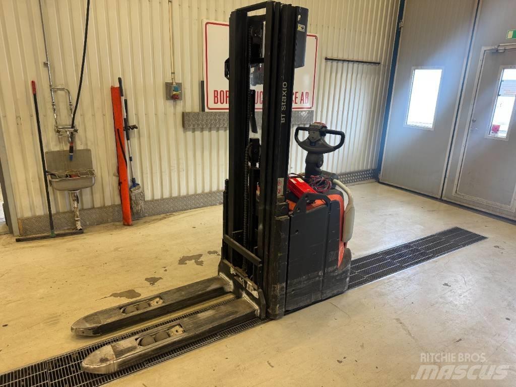 BT Toyota SPE 120 L Transpallet uomo a terra