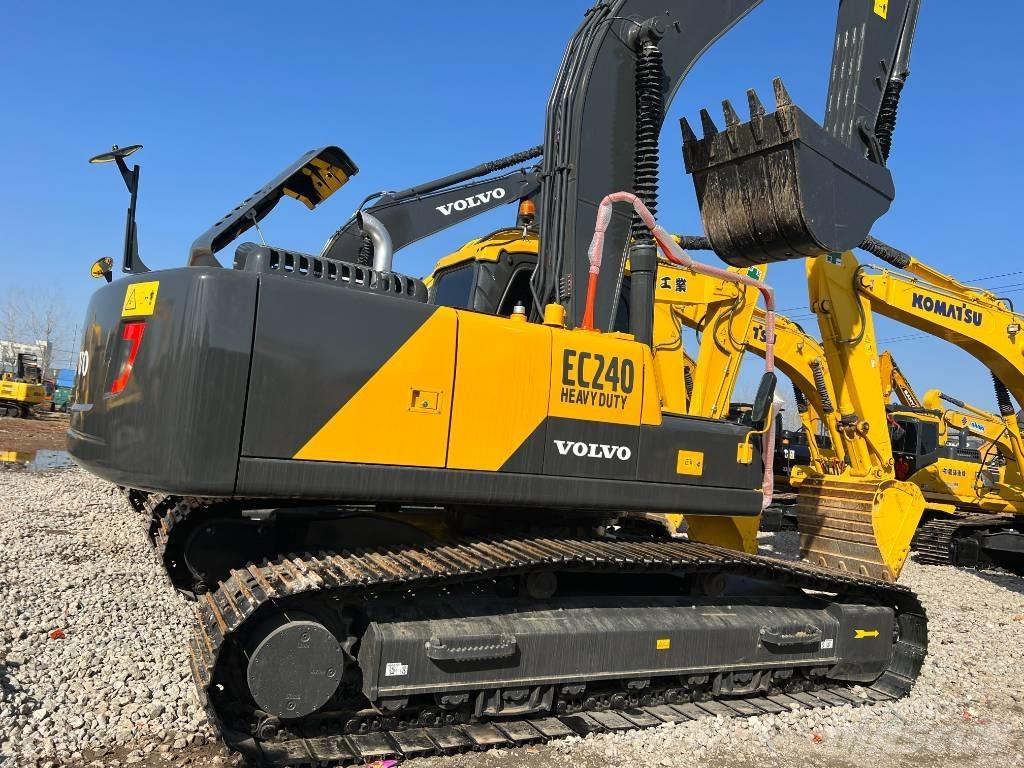 Volvo EC240DL Escavatori cingolati