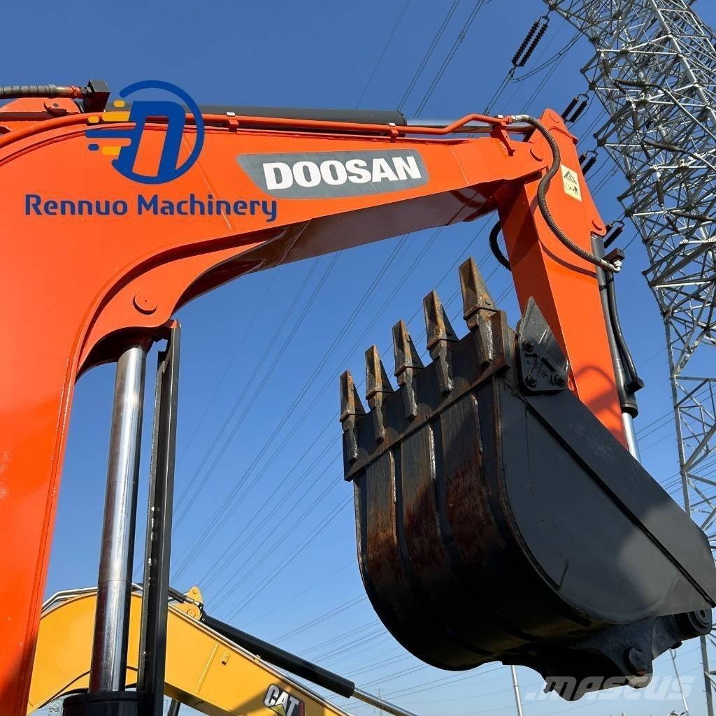 Doosan DX 60 Escavatori cingolati
