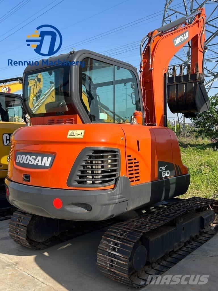 Doosan DX 60 Escavatori cingolati