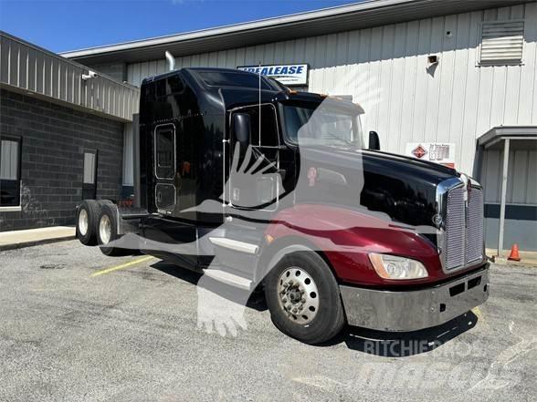 Kenworth T660 Motrici e Trattori Stradali