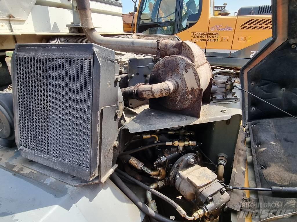 Liebherr L 508 Pale gommate