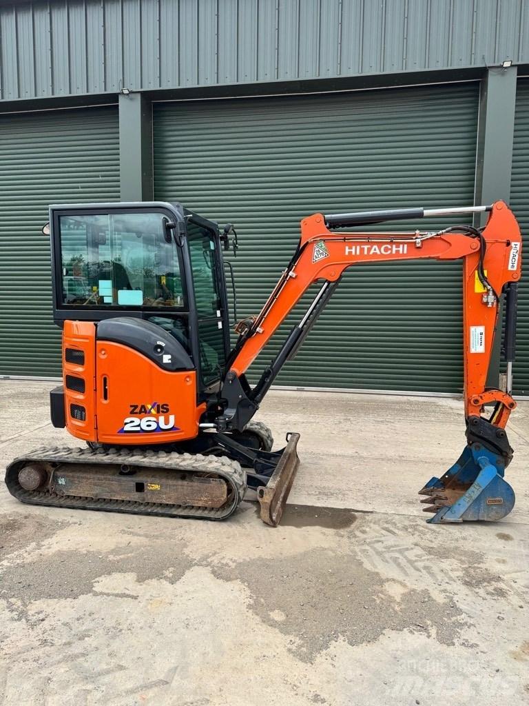 Hitachi ZX 26 U-6 CR Miniescavatori