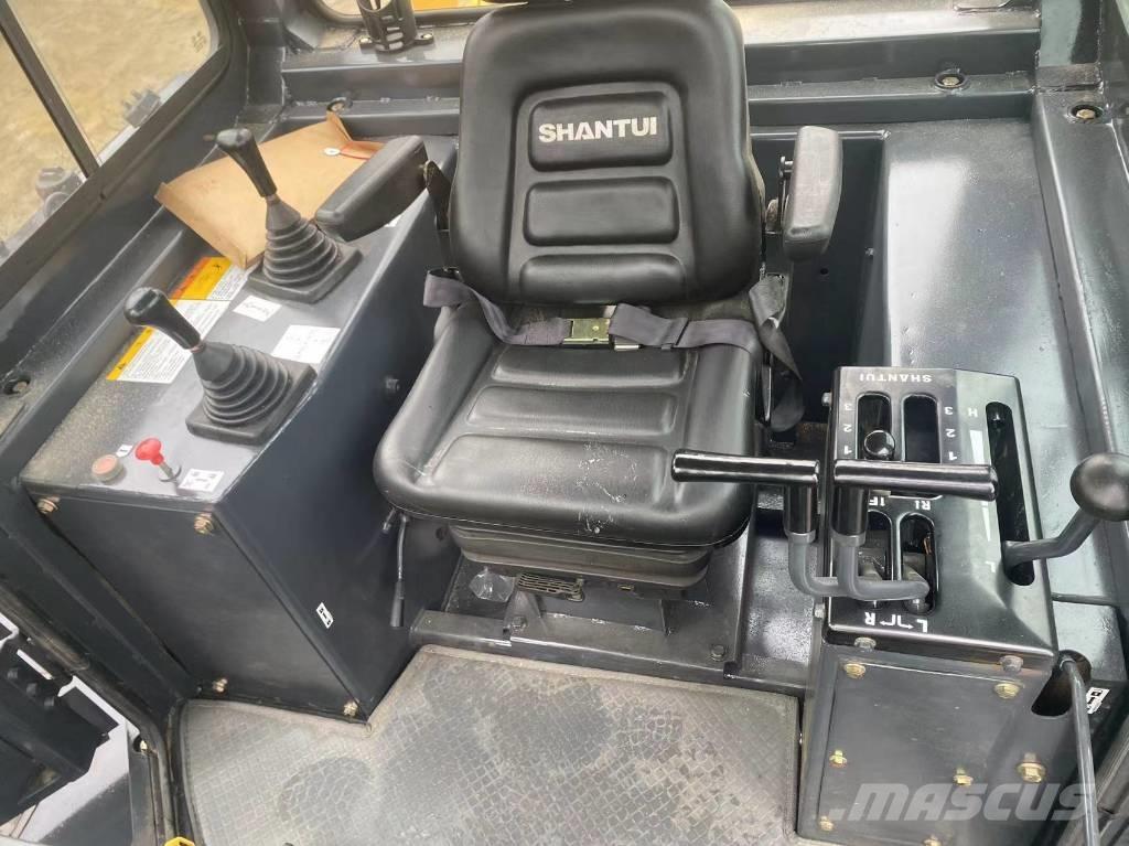 Shantui SD 22 Dozer cingolati